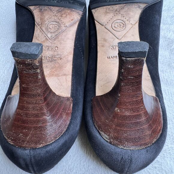 Chanel Suede Kitten Heel Pumps Snakeskin Cap Toe CC Logo Lace Up 37.5 - Picture 10 of 12